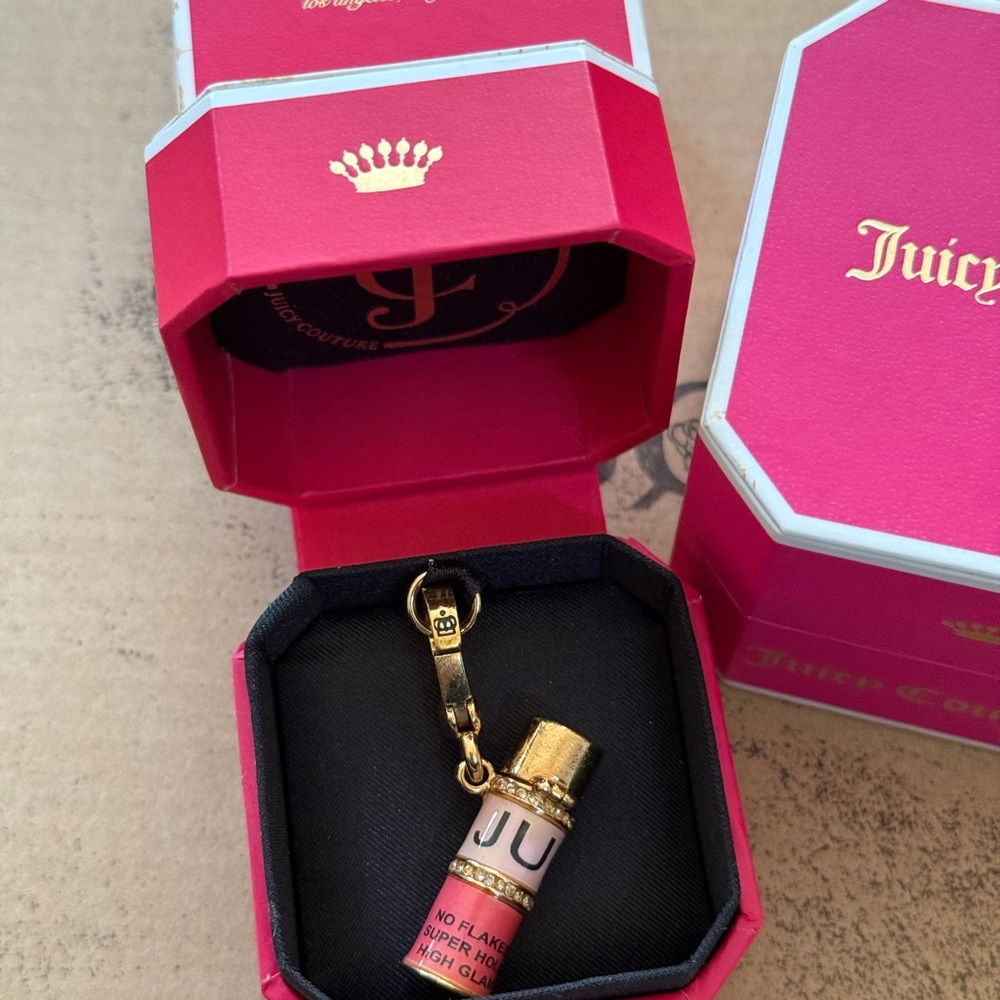 Juicy Couture Hairspray charm (opens) 2008 - Picture 2 of 6